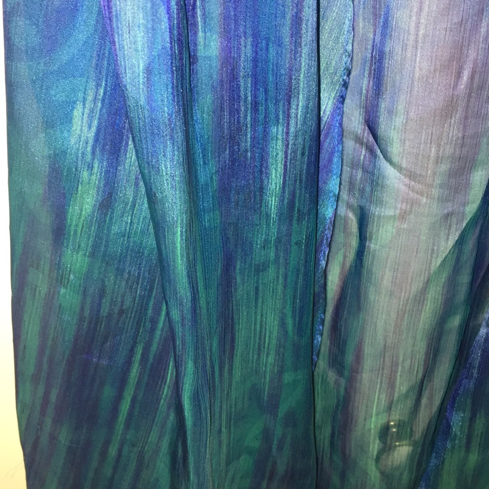 🎈SALE🎈👚#16.“WATERCOLORS” TOP👚 - Picture 4 of 8